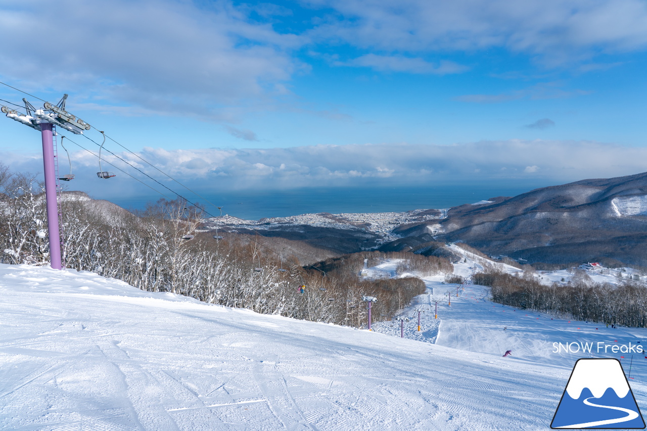 朝里川温泉スキー場｜冬休み最初の週末は、晴天＋粉雪で絶好のスキー＆スノーボード日和なり(^^)/